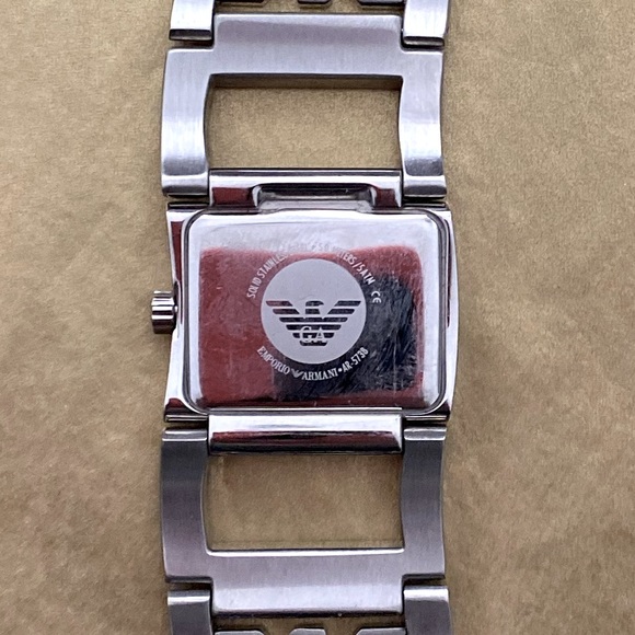 💎EMPORIO ARMANI 💎women’s bracelet watch with mineral crystals . - Picture 7 of 15